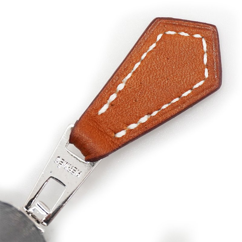 Hermes 展示品 Silk In 牛皮拉鍊夢幻駿馬絲巾零錢包/短夾(積雲灰)-5