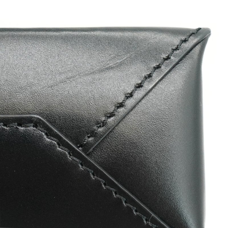 Loewe 展示品 Standard A5 浮雕字母小牛皮二用托特包(黑)-6