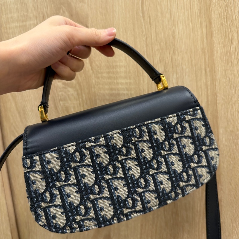 Dior 深藍牛皮金釦Montaigne Avenue小號手提斜背包-4