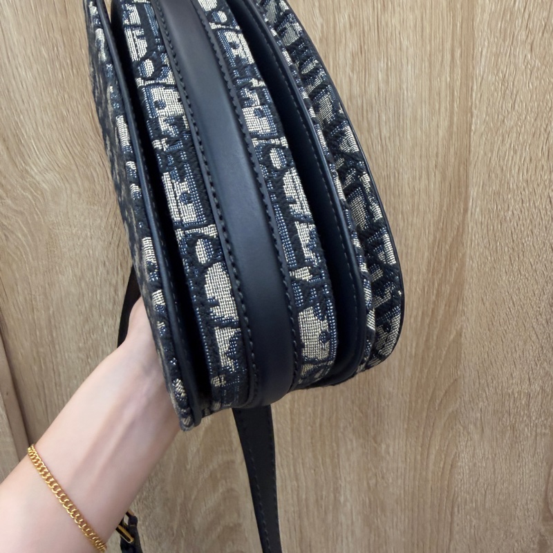 Dior 深藍牛皮金釦Montaigne Avenue小號手提斜背包-7