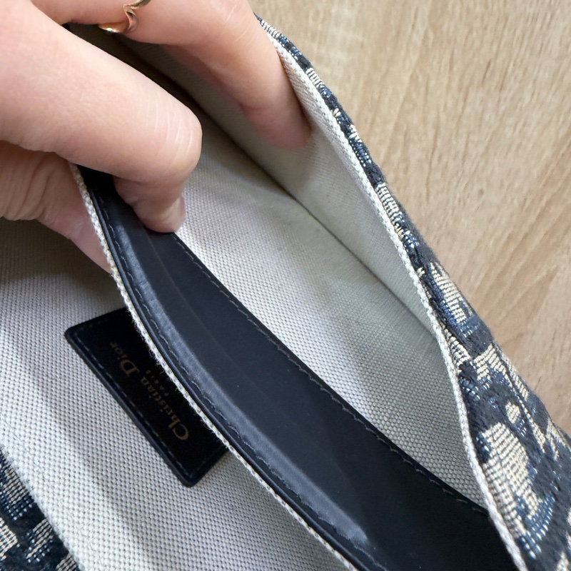 Dior 深藍牛皮金釦Montaigne Avenue小號手提斜背包-12