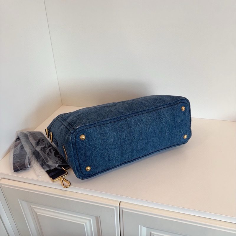 【98新🆕】Prada  牛仔丹寧手提沙灘包 2way tote 手提包 單肩包-4