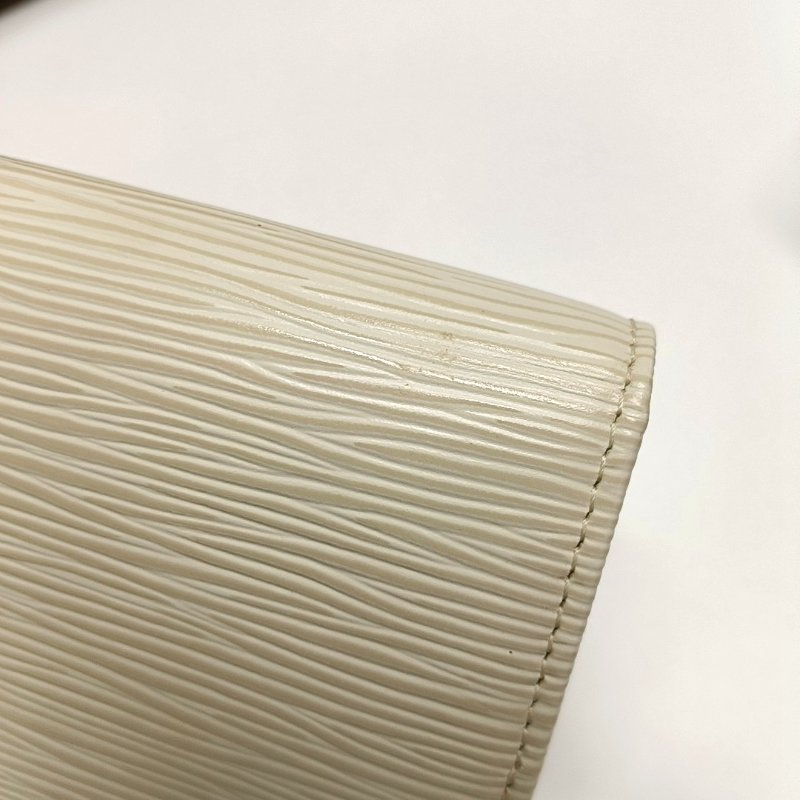 LOUIS VUITTON PORTE MONNAIE白色EPI牛皮水波紋錢包銀色五金配件齊全-9