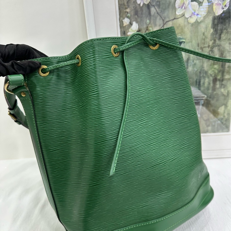 LV 綠色水桶-7