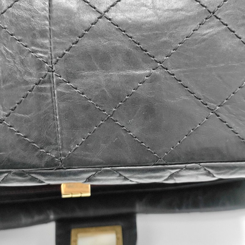 CHANEL 2.55 Maxi超大號黑色牛皮菱格紋絎縫單肩包金色五金15開-15