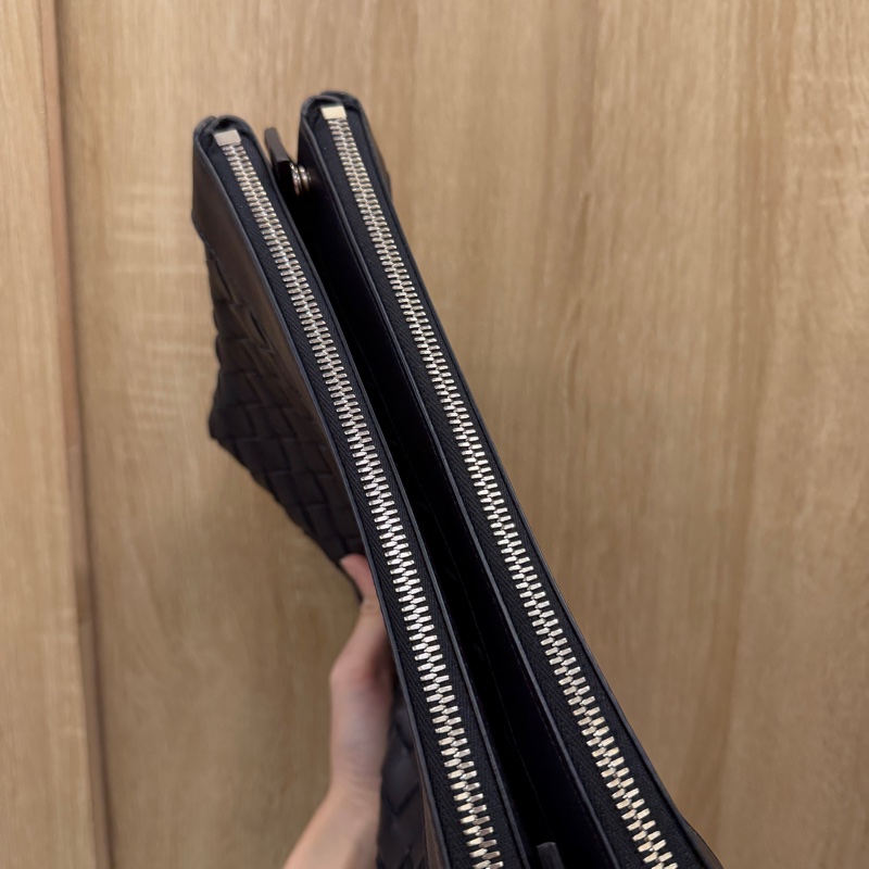 BV 深藍牛皮編織Intrecciato Duo雙層斜背包-9