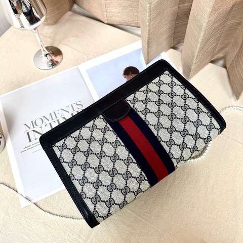 Gucci 手拿包