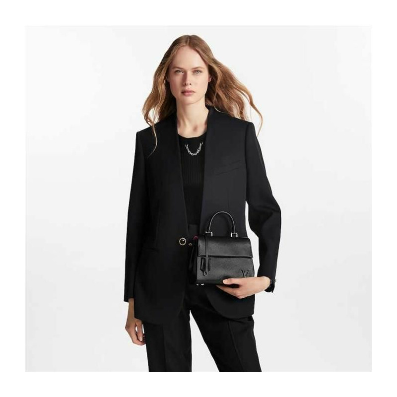 LOUIS VUITTON Cluny Mini Epi 黑 M58925-6