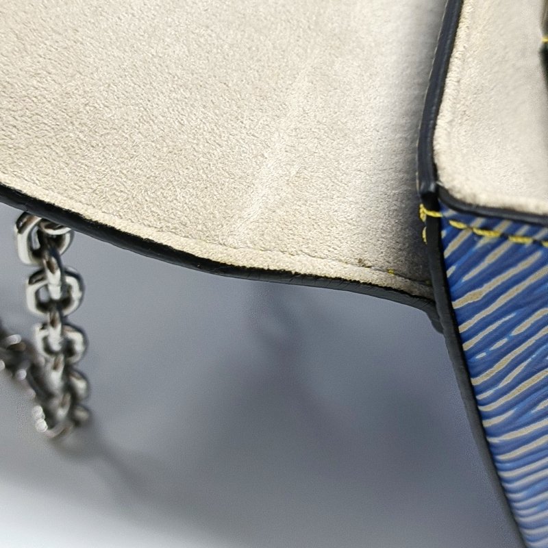 LOUIS VUITTON TWIST中號藍色EPI牛皮水波紋單肩包銀色五金可拆卸肩帶-9