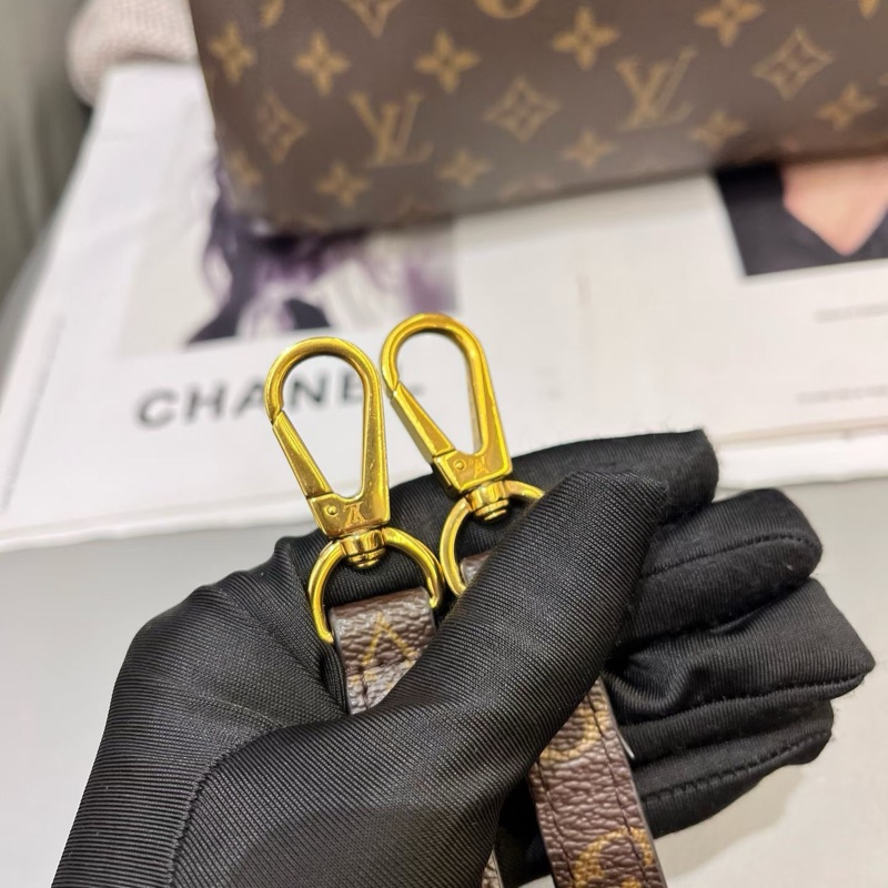 LV經典爆款老花蒙田bb-7