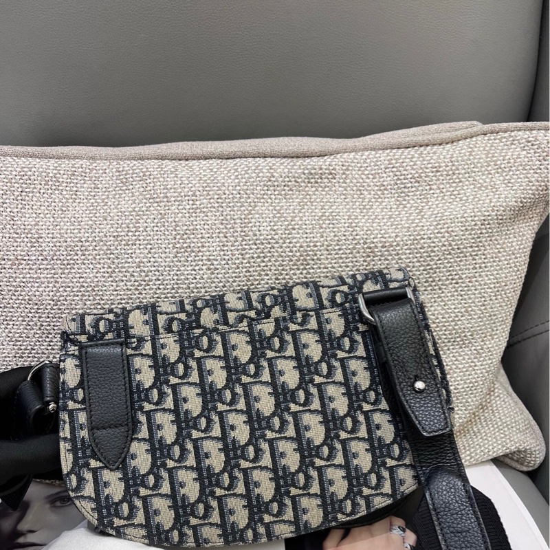 迪奧Dior老花saddle馬鞍包，男女通用款-1