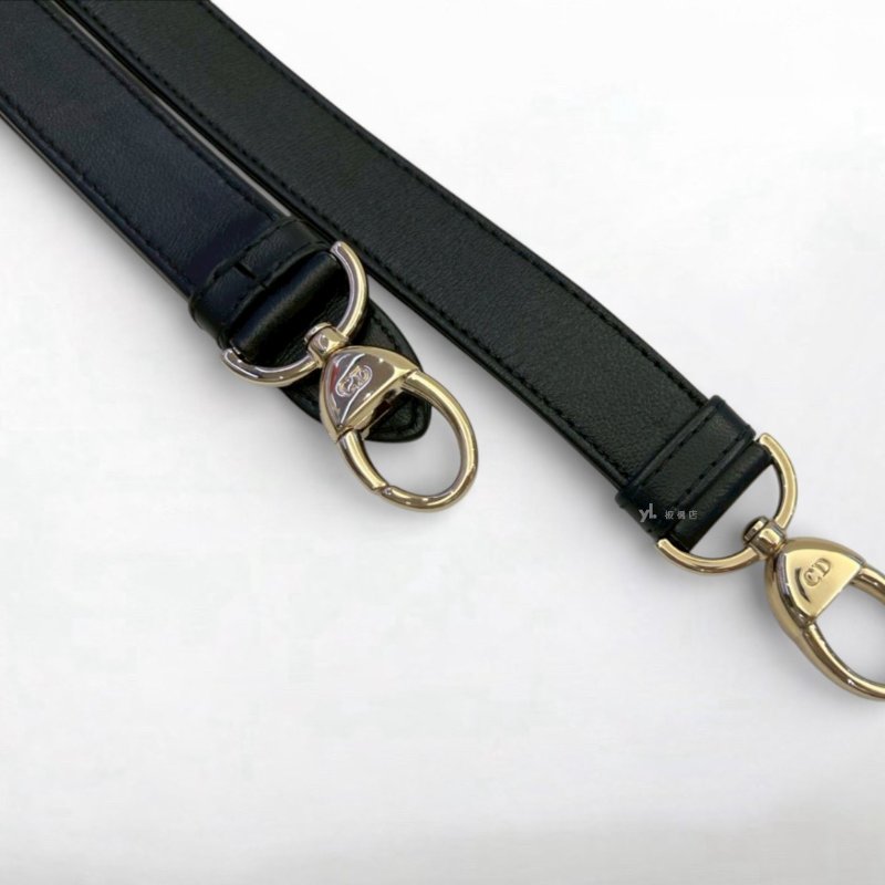 Dior包包 Lady Dior黑羊皮中型黛妃包-6