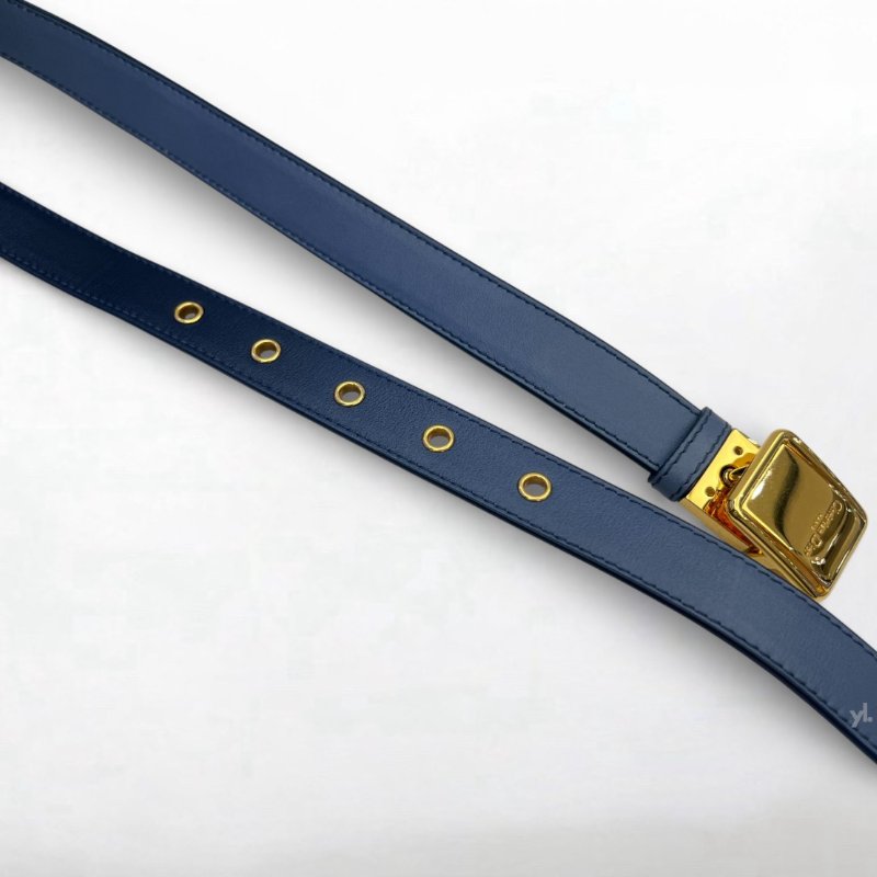 Dior 30 Montaigne藍色漸層牛皮金釦斜背包 M9203UMOS_M911-6