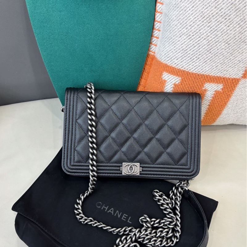 Chanel 黑銀荔枝紋牛皮leboy woc鏈條包-0