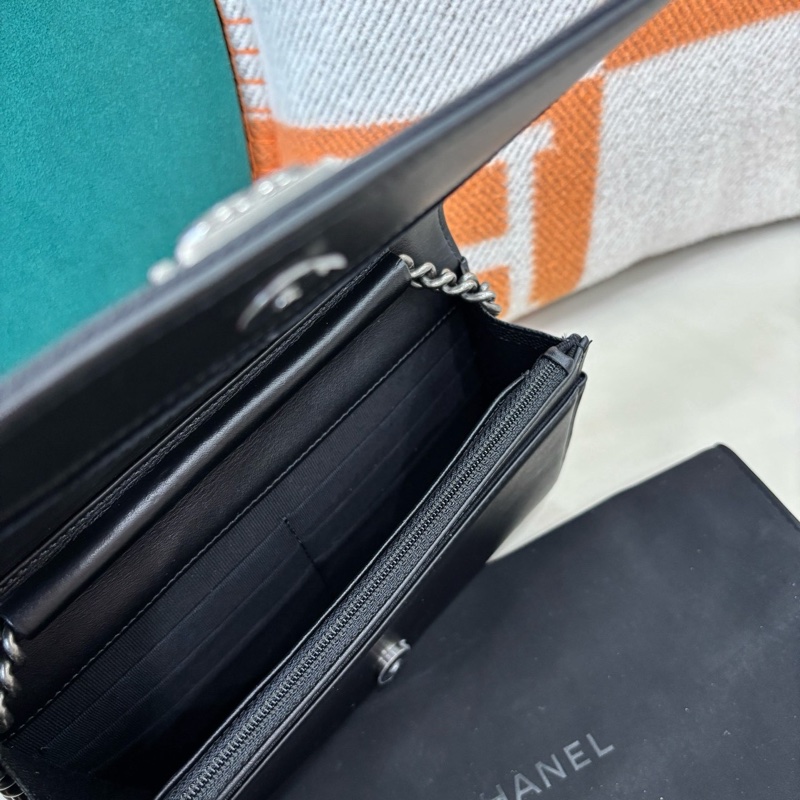 Chanel 黑銀荔枝紋牛皮leboy woc鏈條包-8