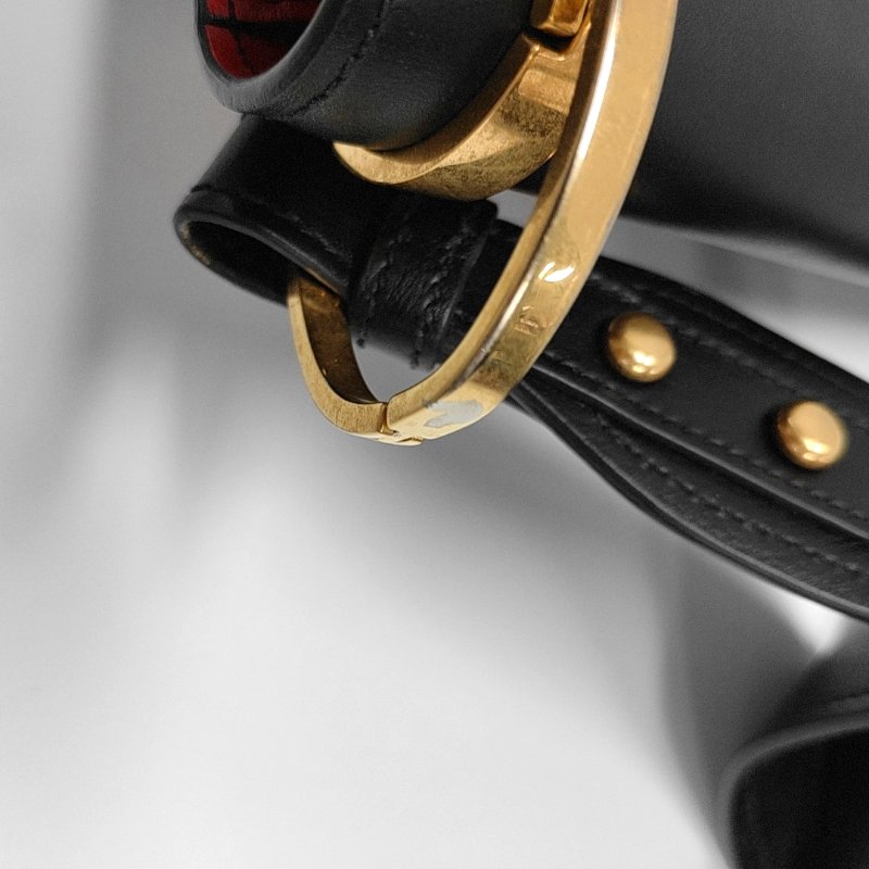 PRADA酒紅色牛皮十字紋單肩包斜挎包金色五金可拆卸肩帶-18