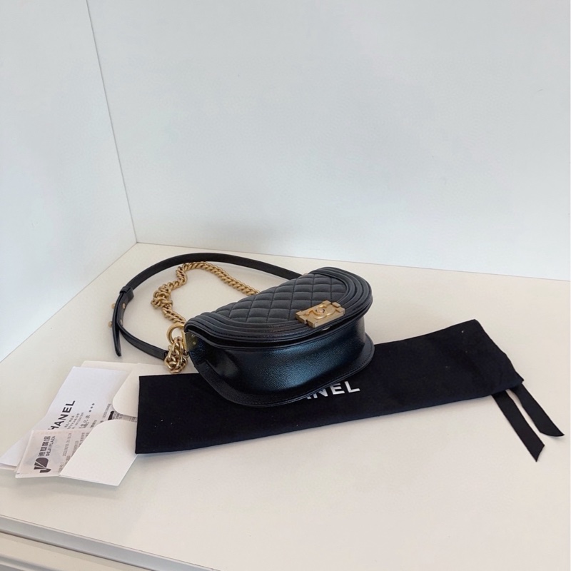 【閒置品🆕】Chanel 黑金Leboy半月馬鞍包 芯片款 荔枝牛皮 斜挎包單肩包手提包-4