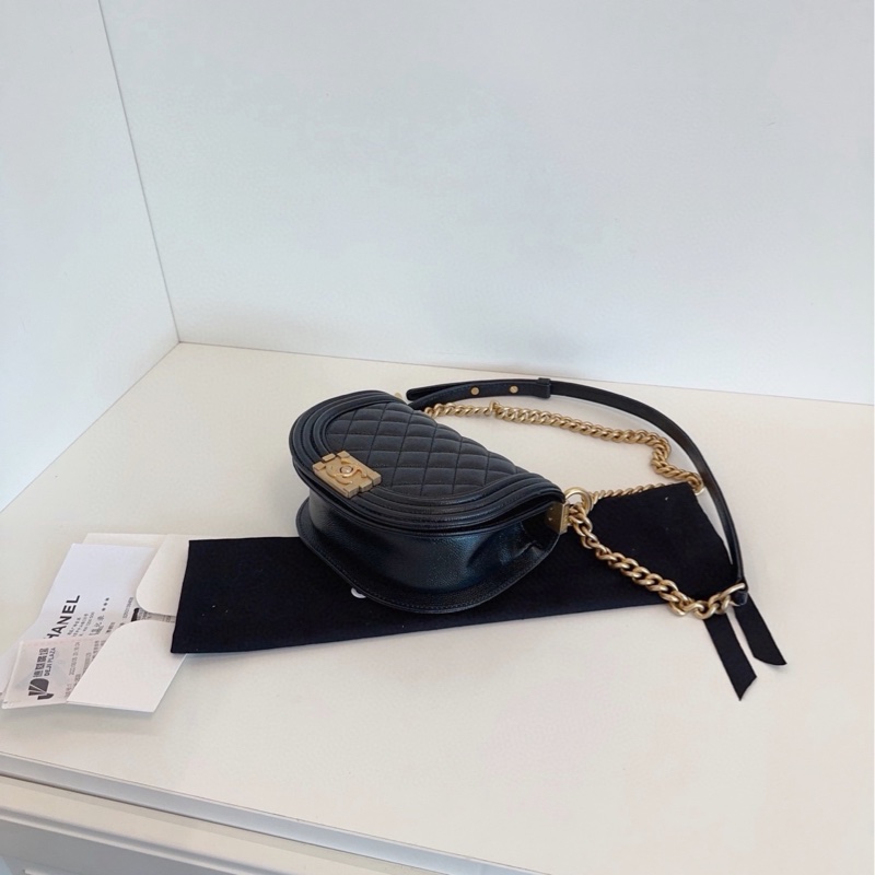 【閒置品🆕】Chanel 黑金Leboy半月馬鞍包 芯片款 荔枝牛皮 斜挎包單肩包手提包-5