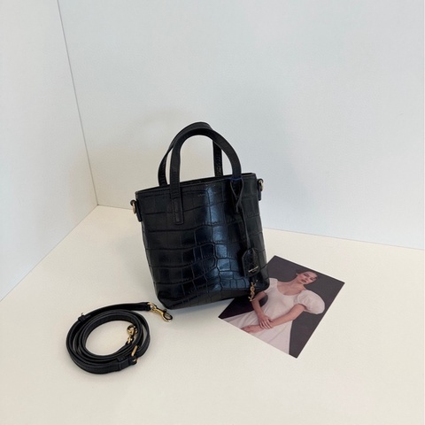 【97新🆕】YSL 黑金鰐魚壓紋mini 迷你tote 手提/斜挎兩用菜籃子🧺