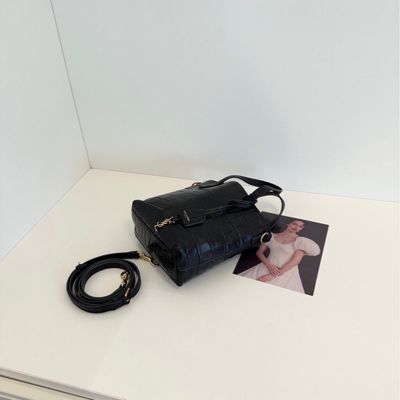 【97新🆕】YSL 黑金鰐魚壓紋mini 迷你tote 手提/斜挎兩用菜籃子🧺-3