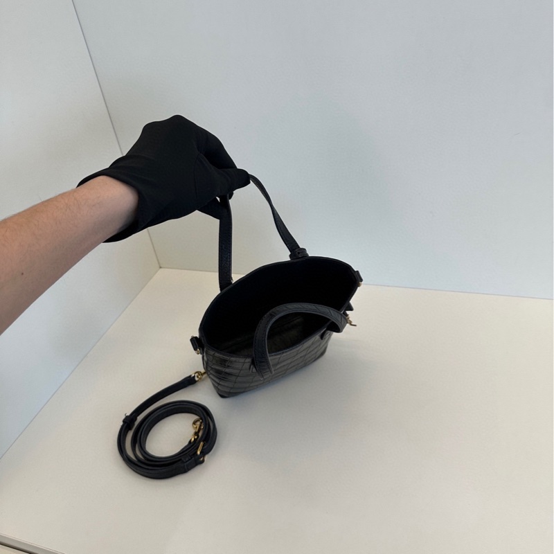 【97新🆕】YSL 黑金鰐魚壓紋mini 迷你tote 手提/斜挎兩用菜籃子🧺-5