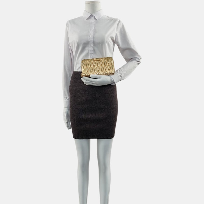 Miu Miu金色牛皮錢包金色五金 9.8新-1