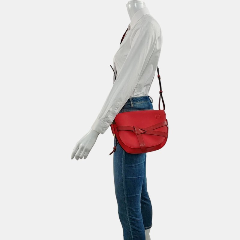 LOEWE Gate小號紅色牛皮單肩包斜挎包金色五金可拆卸肩帶-1