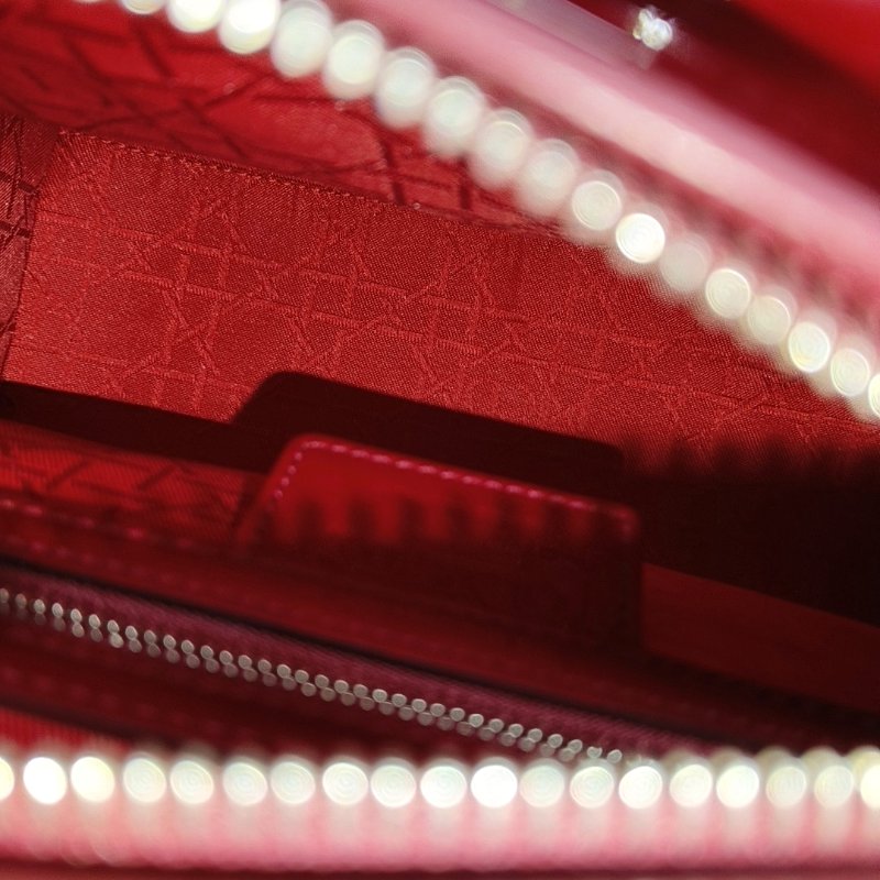 DIOR Lady Dior 中號紅色漆皮藤格紋絎縫戴妃五格單肩包手提包斜挎包銀色五金可拆卸肩帶-6