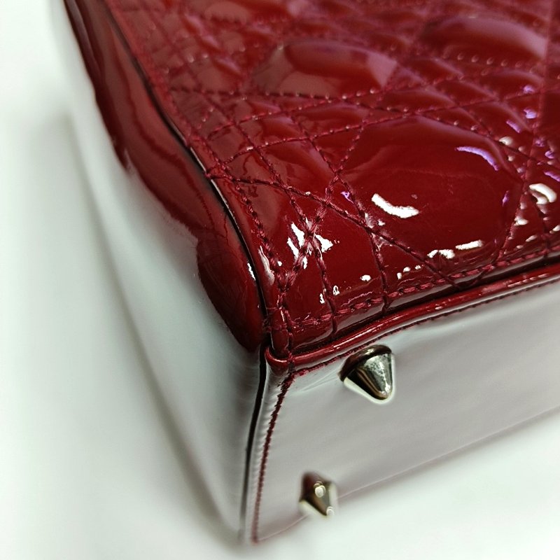 DIOR Lady Dior 中號紅色漆皮藤格紋絎縫戴妃五格單肩包手提包斜挎包銀色五金可拆卸肩帶-14