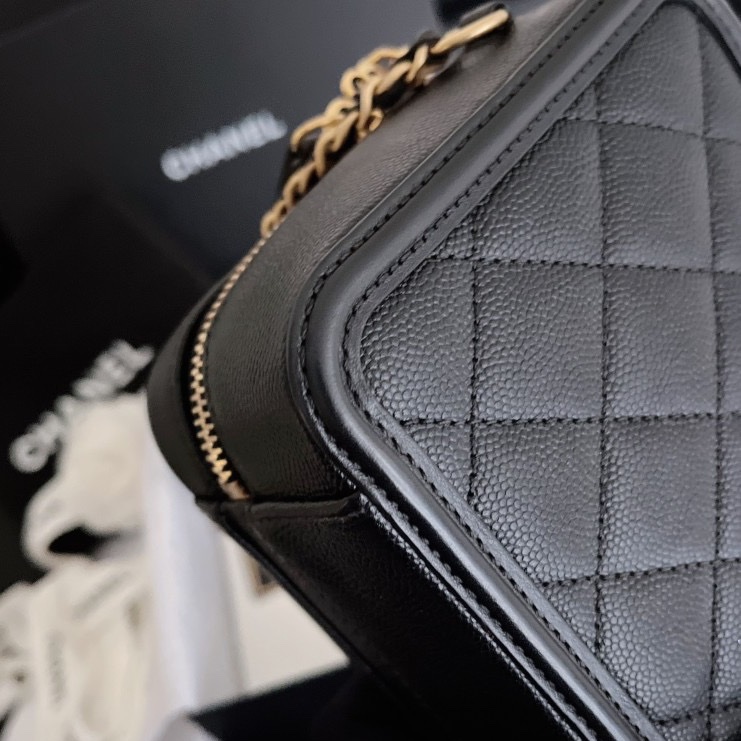 【近新閒置品】大全套 Chanel香奈兒 黑金小號相機包 牛皮荔枝皮魚子醬 25開鏈條包-13