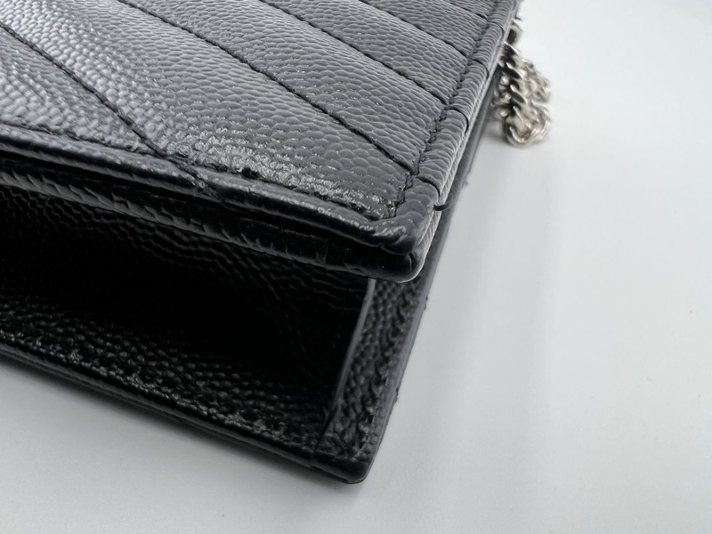 圣罗兰黑金 V 纹单肩斜挎包-25