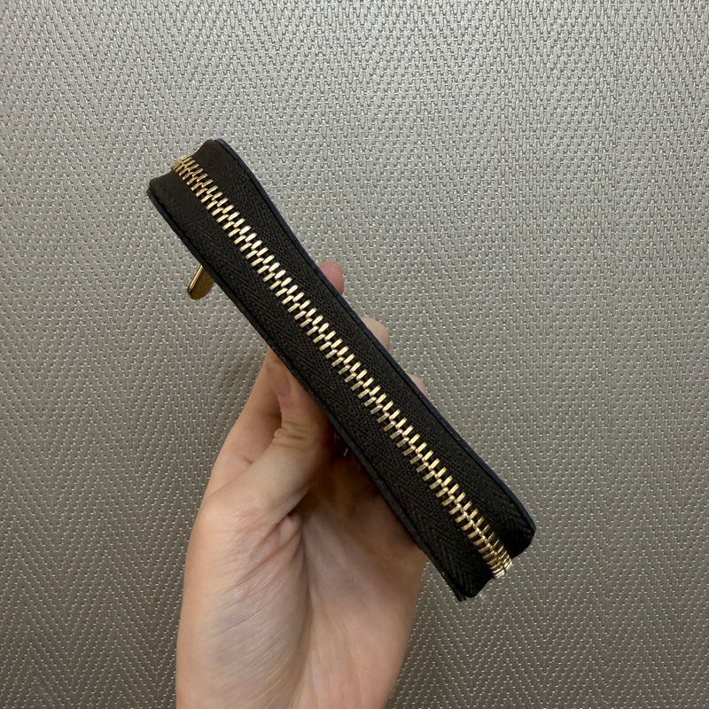 LV 原花金釦ㄇ拉零錢卡包M60067-4