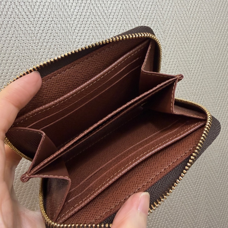 LV 原花金釦ㄇ拉零錢卡包M60067-6