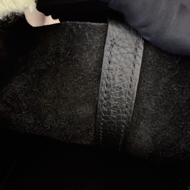 【全新品】Hermes愛馬仕 黑銀手提包水桶包picotin22 Z刻-10