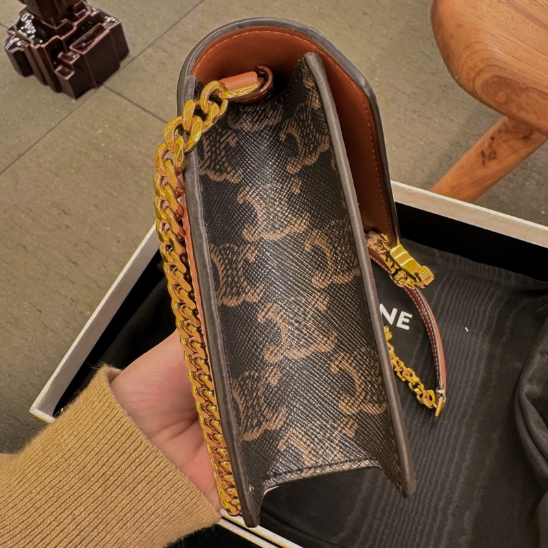 Celine 凱旋門WOC包包-5