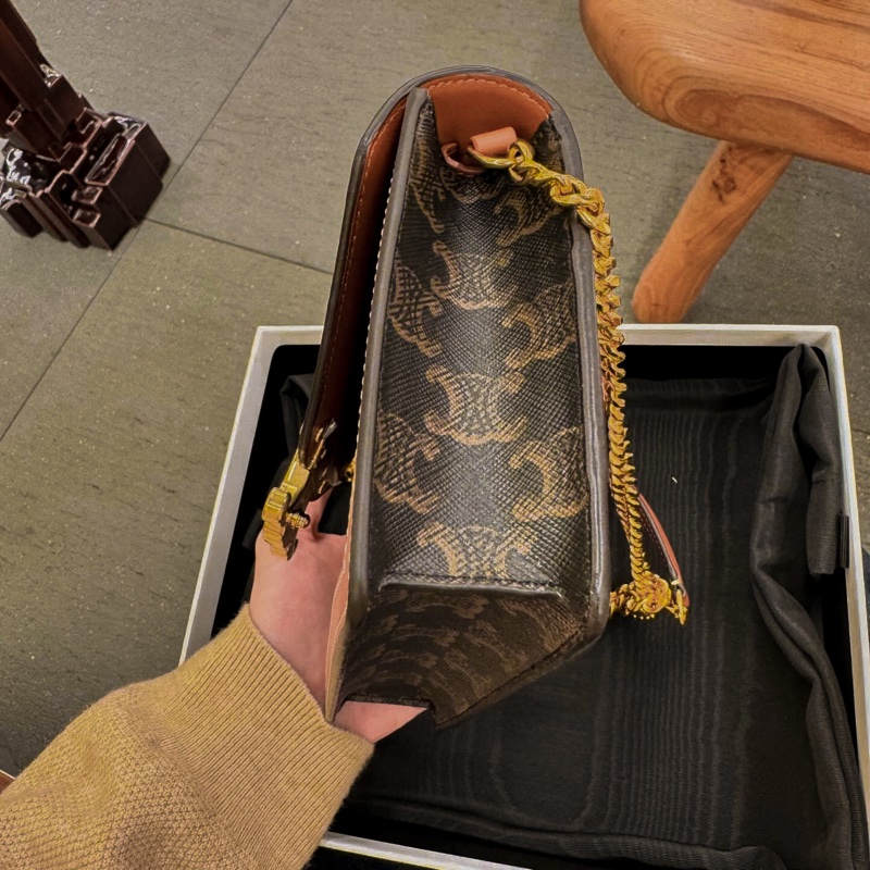 Celine 凱旋門WOC包包-6