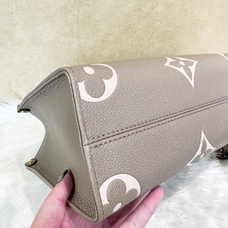 LV On The Go Pm 雙色斑鳩灰手提斜背包 近全新-5