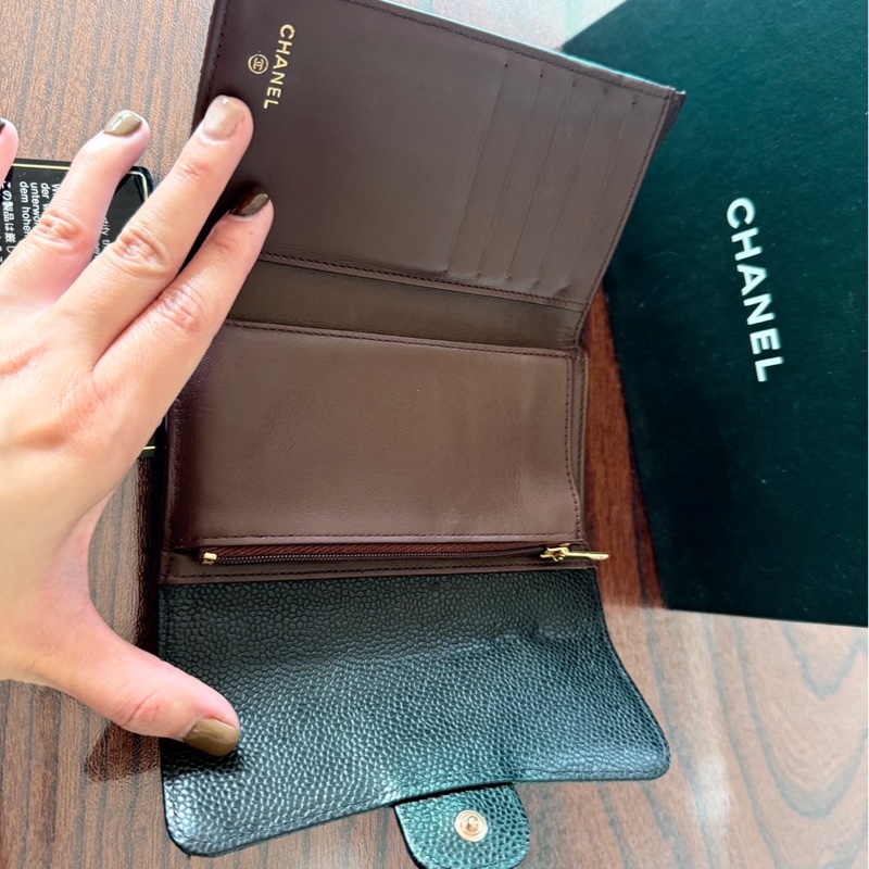 Chanel 荔枝中夾-2