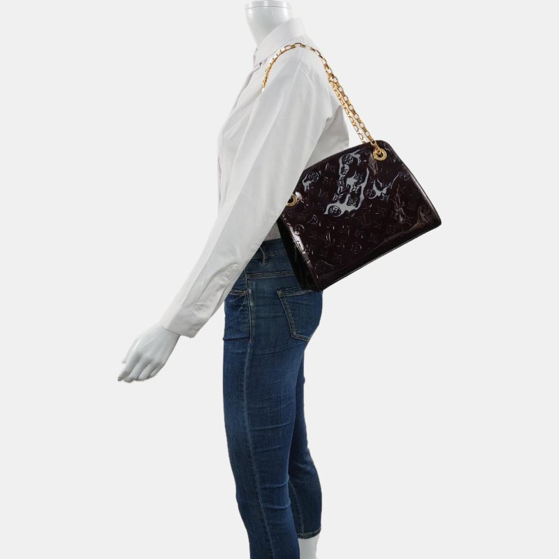 LOUIS VUITTON酒紅色漆皮老花壓紋單肩包金色五金-1