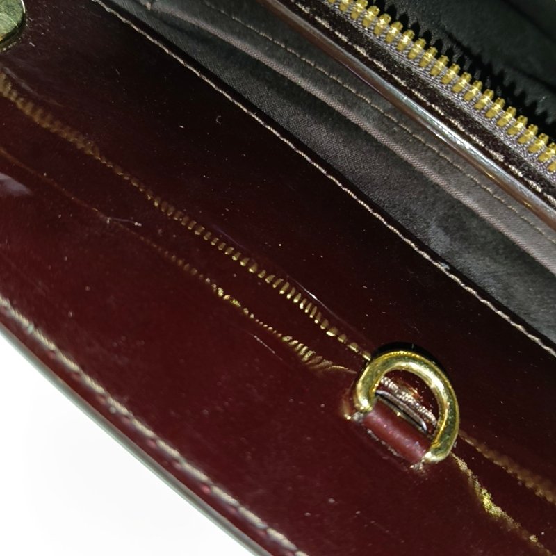 LOUIS VUITTON酒紅色漆皮老花壓紋單肩包金色五金-11