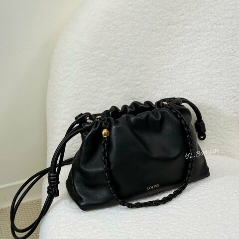 LOEWE Flamenco Purse黑小羊皮束口包