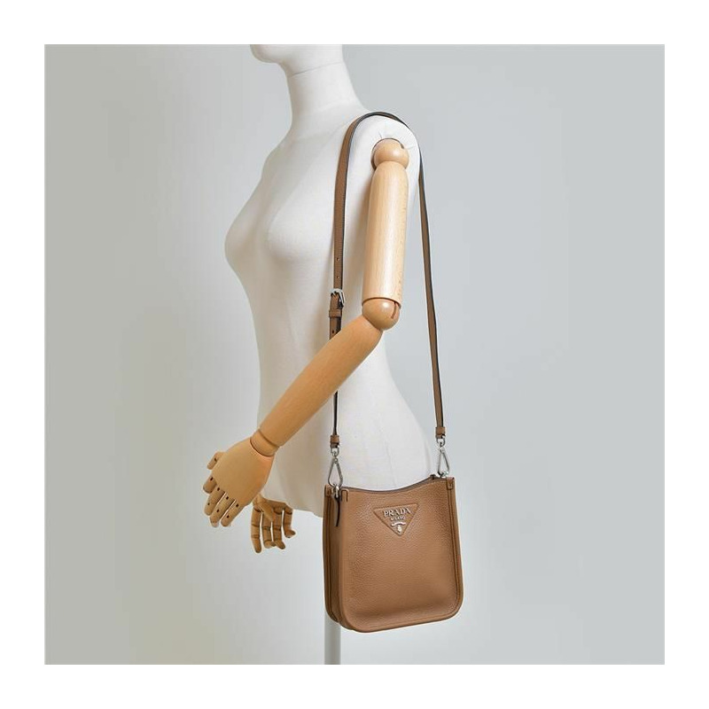 PRADA 皮革小號肩背包 1BH191 2DKV-5