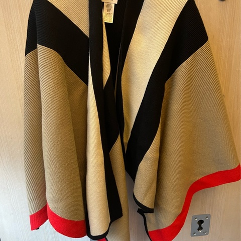 Burberry London England 經典配色斗篷