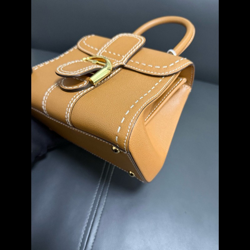 Delvaux brillant mini
焦糖色白色外縫線 手提包-6