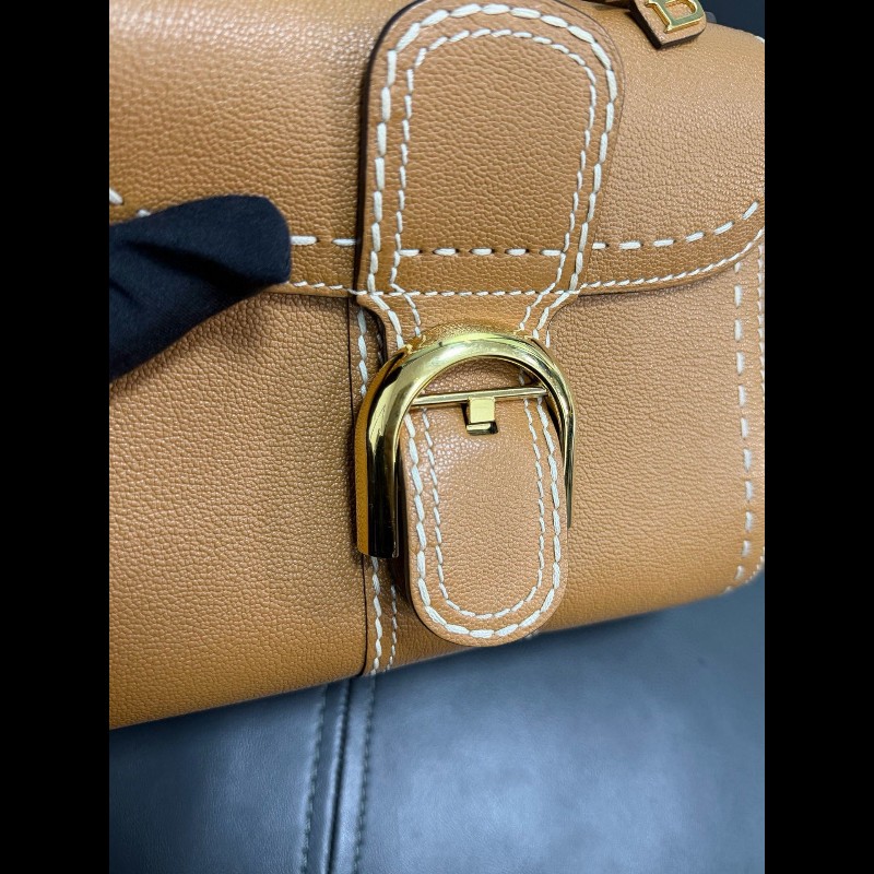 Delvaux brillant mini
焦糖色白色外縫線 手提包-14