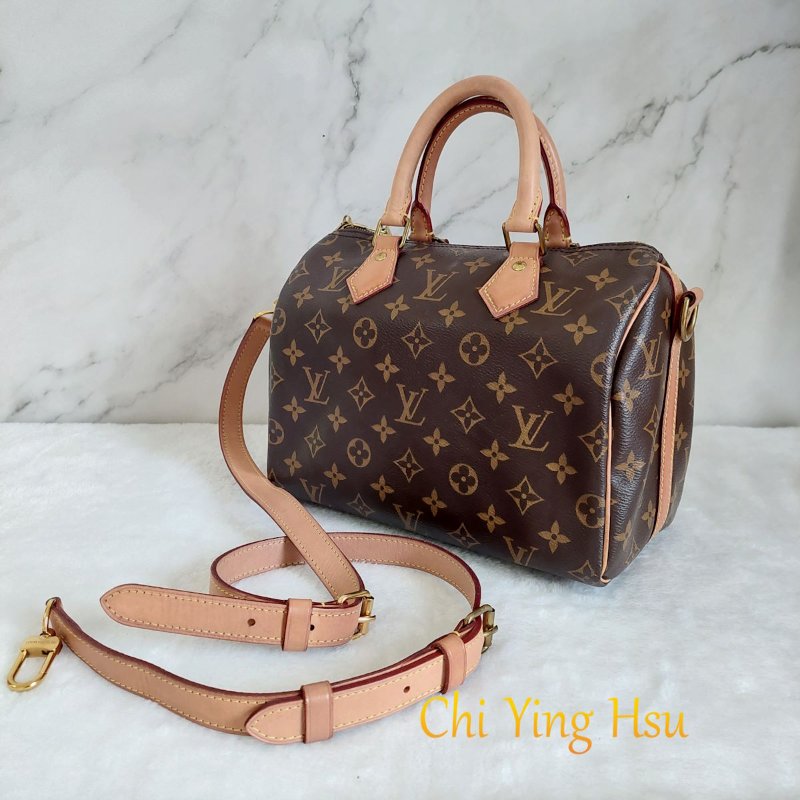 LV 🎀現品拍照🎀speedy25cm (有背帶款) 荖花波士頓包~二手-4