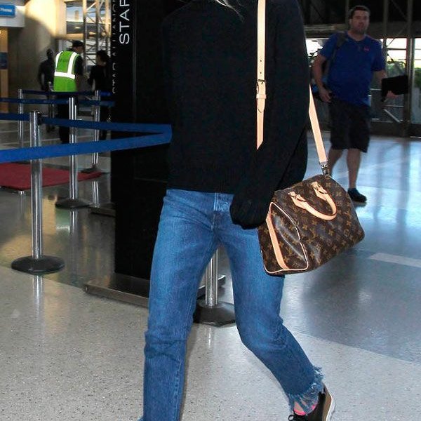 LV 🎀現品拍照🎀speedy25cm (有背帶款) 荖花波士頓包~二手-8