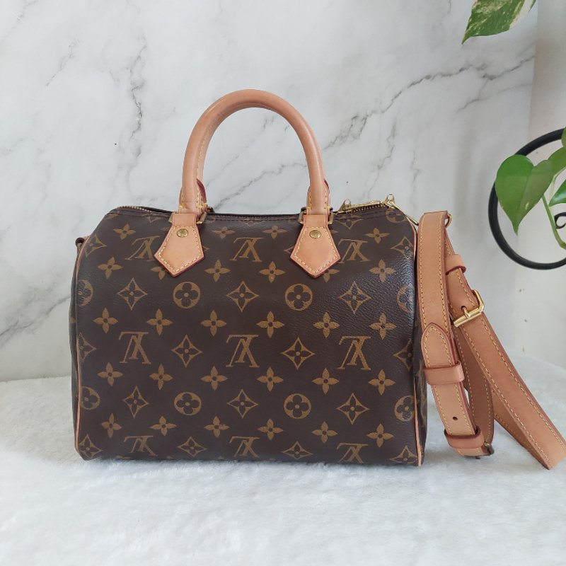 LV 🎀現品拍照🎀speedy25cm (有背帶款) 荖花波士頓包~二手-20