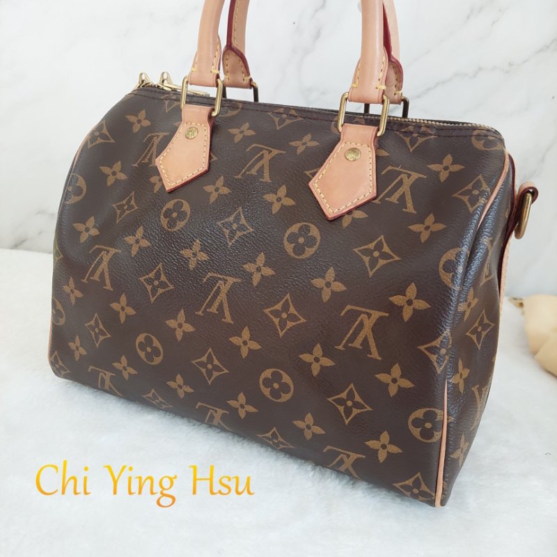 LV 🎀現品拍照🎀speedy25cm (有背帶款) 荖花波士頓包~二手-22