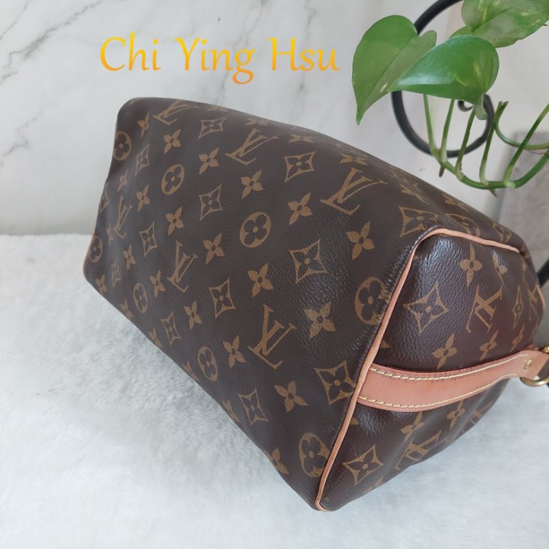 LV 🎀現品拍照🎀speedy25cm (有背帶款) 荖花波士頓包~二手-26